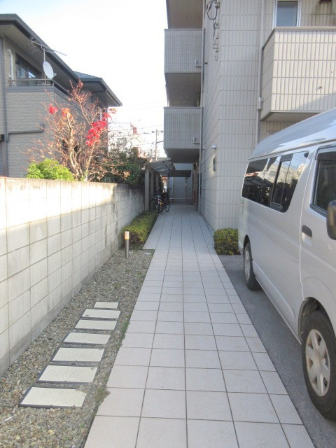 シャトルのロビー|★アプローチ★