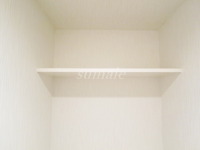 メゾン・ド・リュミエールのトイレ|トイレ収納です☆