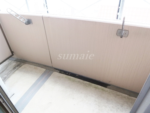 メゾン・ド・リュミエールのバルコニー|バルコニーです☆