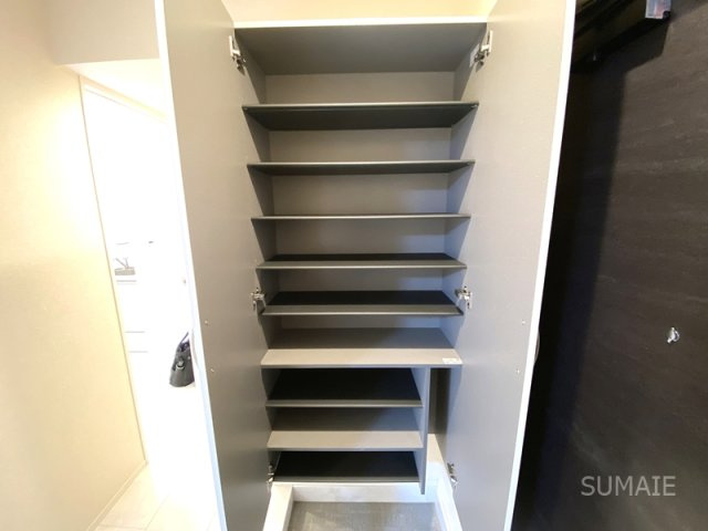 PRIMAVERAの居間・リビング|リビングダイニング。