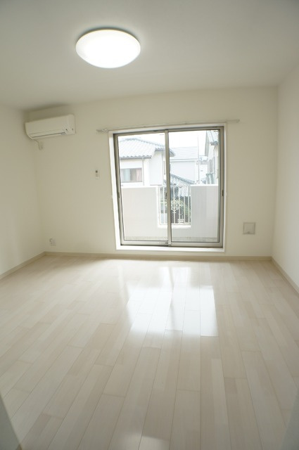 ヴィバーチェ柏の葉の居間・リビング