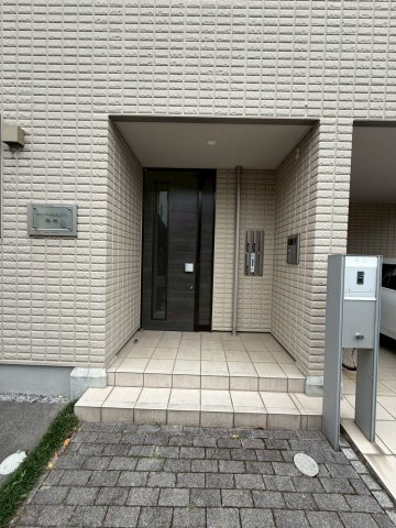 へーベルメゾン栗原のエントランス|エントランス