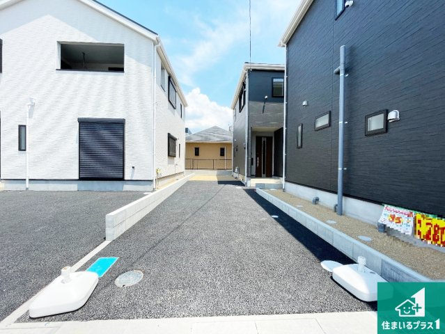 天理市杉本町　第2期　新築一戸建ての駐車場|駐車スペース！散水栓があるので、こまめに愛車を洗えます！