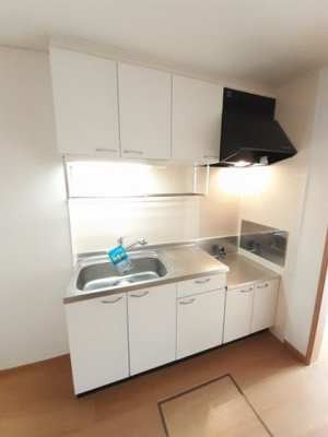 【キッチン】 | ノイ・ブローテＡ | キッチンでお料理をお楽しみください