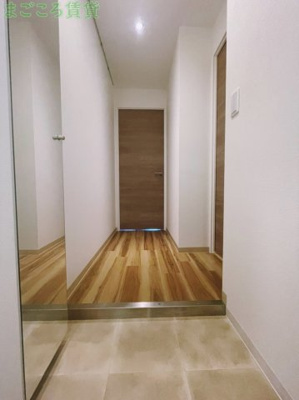 【玄関】 | PARK HILLS弁天町Reve