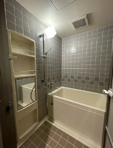 ライオンズマンション南春日部の浴室|お風呂で日々の疲れを落としましょう