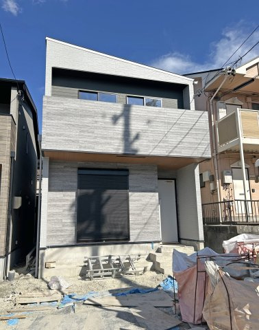 【長久手市長配 3号棟】LDK18.5帖/大容量収納の外観|現地（2026.10下旬）撮影　現況：足場が外れました！