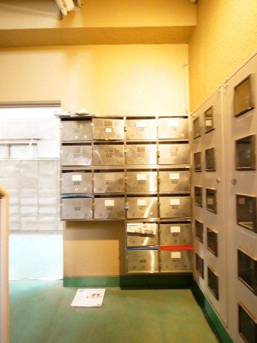 大供コーポのエントランス