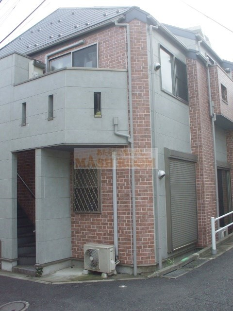 中野区上高田２丁目のアパート