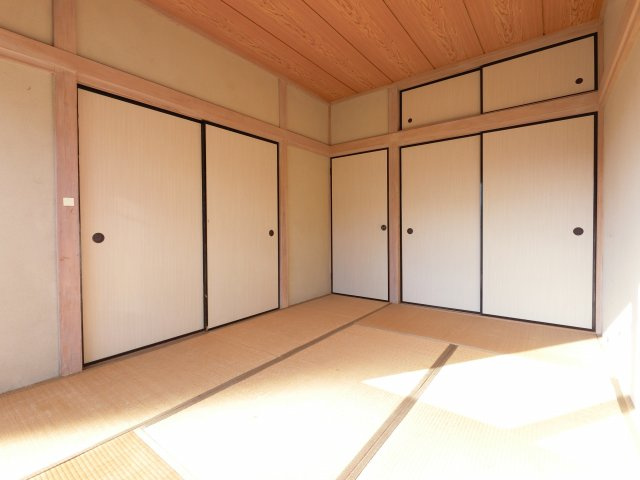 【寝室】