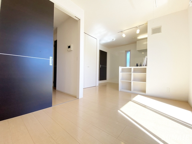 メゾン　ド　ミュゲの居間・リビング|10帖のLDK☆