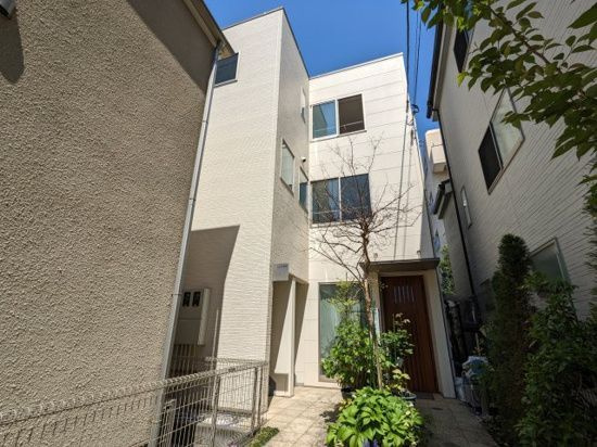 グレーシャーブルー