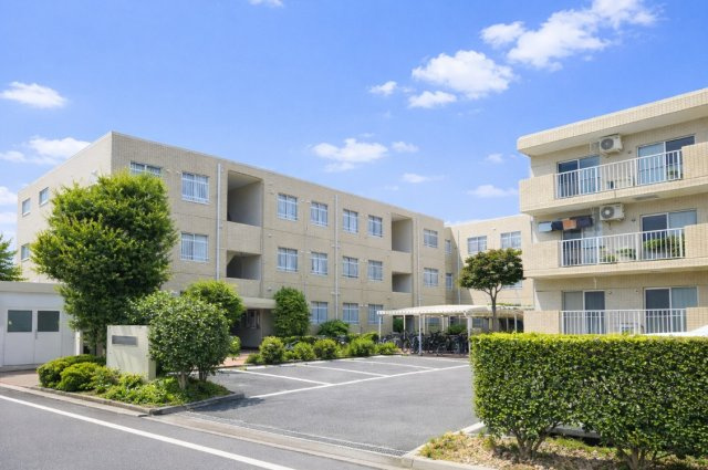 コープ野村練馬氷川台の外観