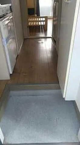 岐阜県岐阜市　収益アパート　尼ヶ崎レジデンスの玄関