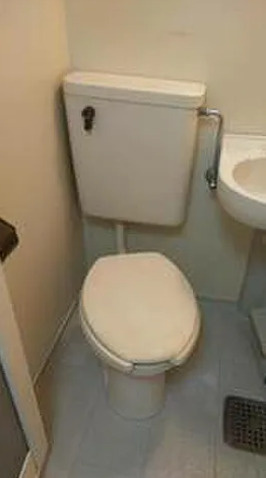 岐阜県岐阜市　収益アパート　尼ヶ崎レジデンスのトイレ