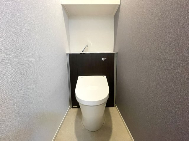 清潔感のあるトイレです
