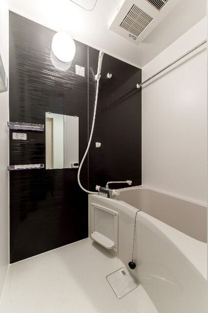 Lily東中山の浴室