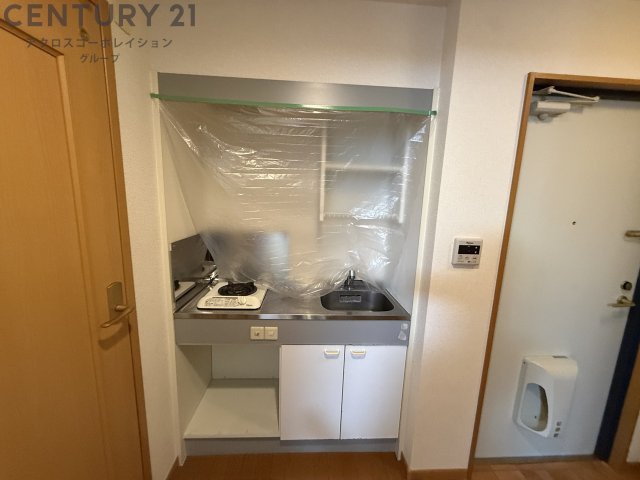 ガスコンロ付で機能的なキッチンです！
