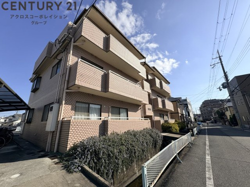 敷地内駐車場空いてます！