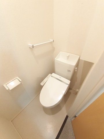 ネオレジデンスＡのトイレ|コンパクトで使いやすいトイレです