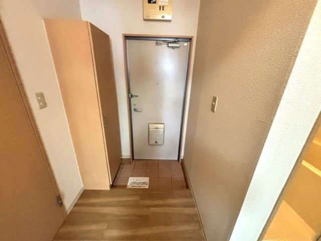 メゾン御影の玄関