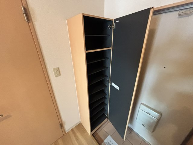 メゾン御影の玄関