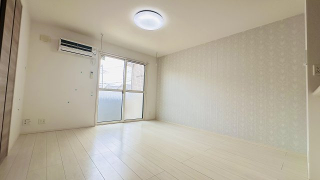 シンフォニー No.2の居間・リビング