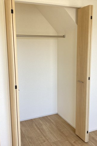 ブルーミングガーデン前橋市後家町　2号棟の収納|２階洋室２収納です♪