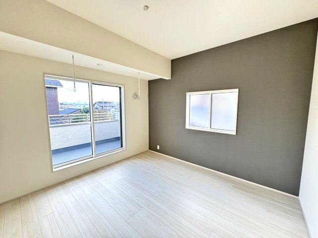 ブルーミングガーデン前橋市後家町　1号棟の洋室|２階洋室１です
