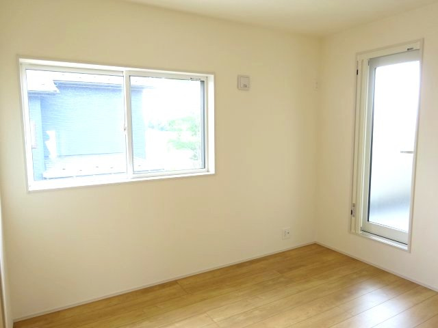 ブルーミングガーデン前橋市後家町　1号棟の洋室|２階洋室２です♪