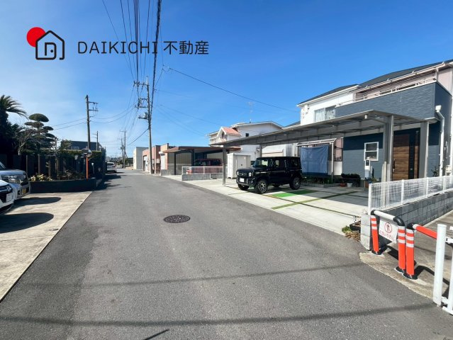 【前面道路含む現地写真】 | 鴻巣市袋　中古戸建　