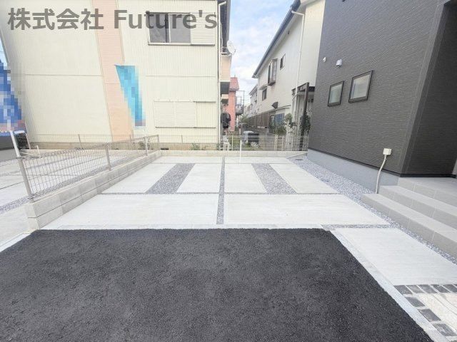 三郷市鷹野4丁目　新築戸建　全6棟　3号棟の駐車場|カースペース並列2台駐車可能です
