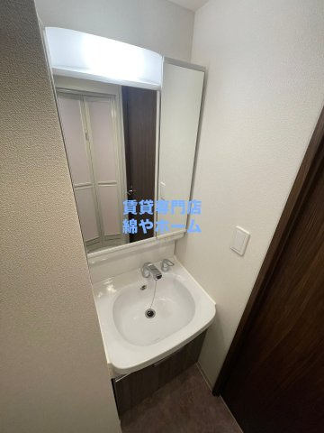 スプランディッド難波元町DUEの独立洗面台|独立洗面台です