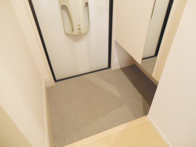 セジュールラック南館の玄関|広く使いやすそうな玄関です！