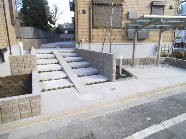 セジュールラック南館のエントランス|エントランスはこのような感じです！