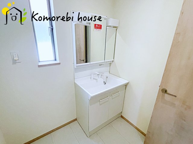 北本宮内　2期　新築一戸建て　ハートフルタウン　Mの独立洗面台|独立洗面台で身支度をすべて済ませてしまいましょう