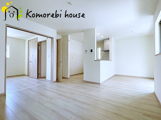 北本宮内　2期　新築一戸建て　ハートフルタウン　Mの居間・リビング|ゆったりとしたリビングです