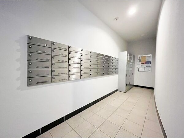 ライブコート千種のエントランス