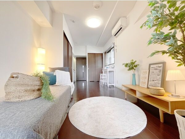 ライブコート千種の居間・リビング