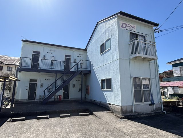 ロワール駿河台の外観