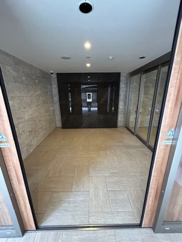 リフローレ豊田十塚のエントランス