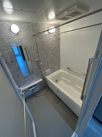 リフローレ豊田十塚の浴室