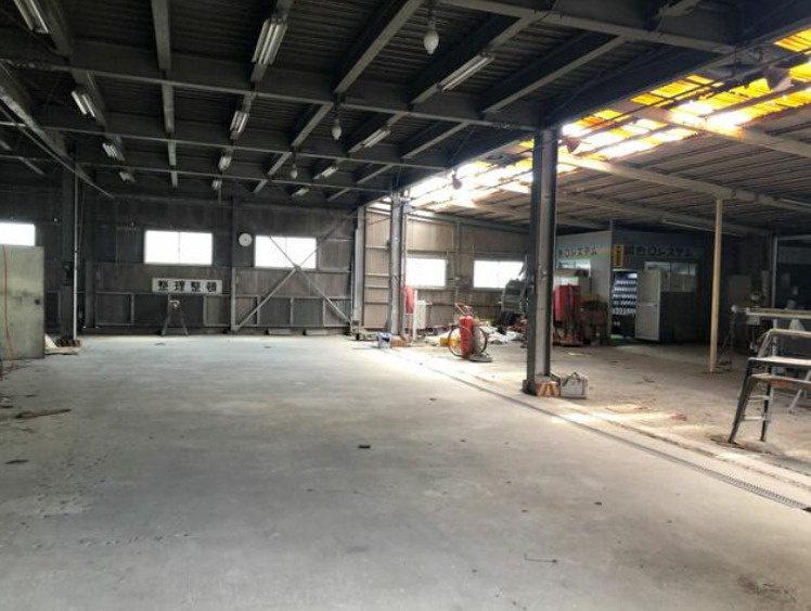 平塚市中堂の工場