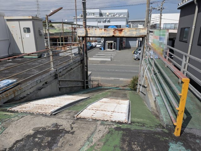 平塚市中堂の工場