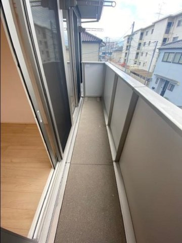 エスポワール髙﨑のバルコニー