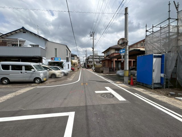 リーブルガーデン　岐阜市栄新町　全1区画分譲の前面道路含む現地写真|「現地（2026年3月30日）撮影」　
■前面道路　
■ヤマダ不動産　株式会社リライフ