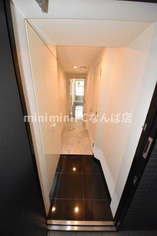 カイセイ阿波座の玄関|落ち着いた玄関です