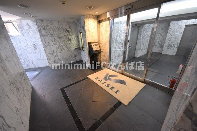 カイセイ阿波座のエントランス|毎日通るエントランスはこのようになっています