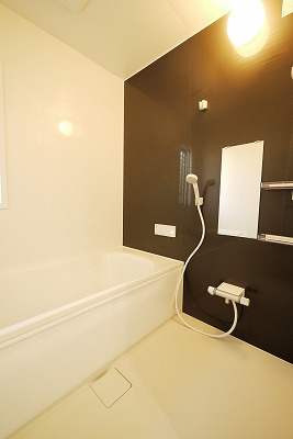 泉田岩佐様戸建の浴室