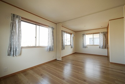 泉田岩佐様戸建の洋室